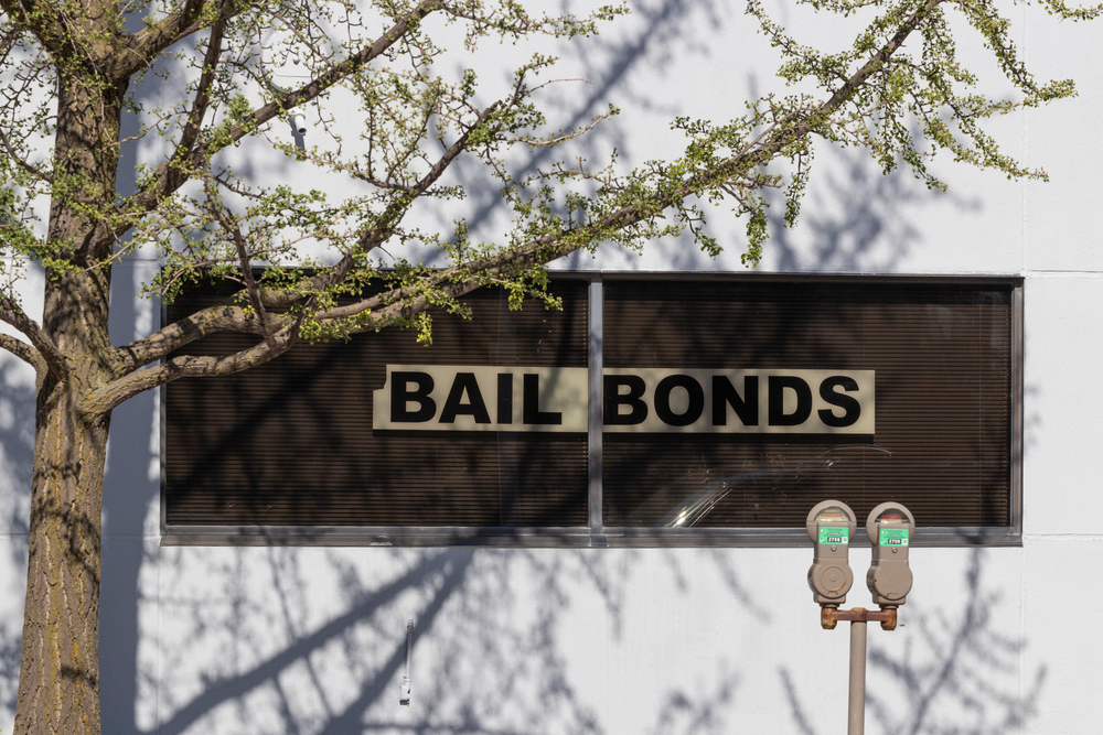 Bail,Bonds,Sign,In,A,Window,Of,A,Bail,Bondsman.